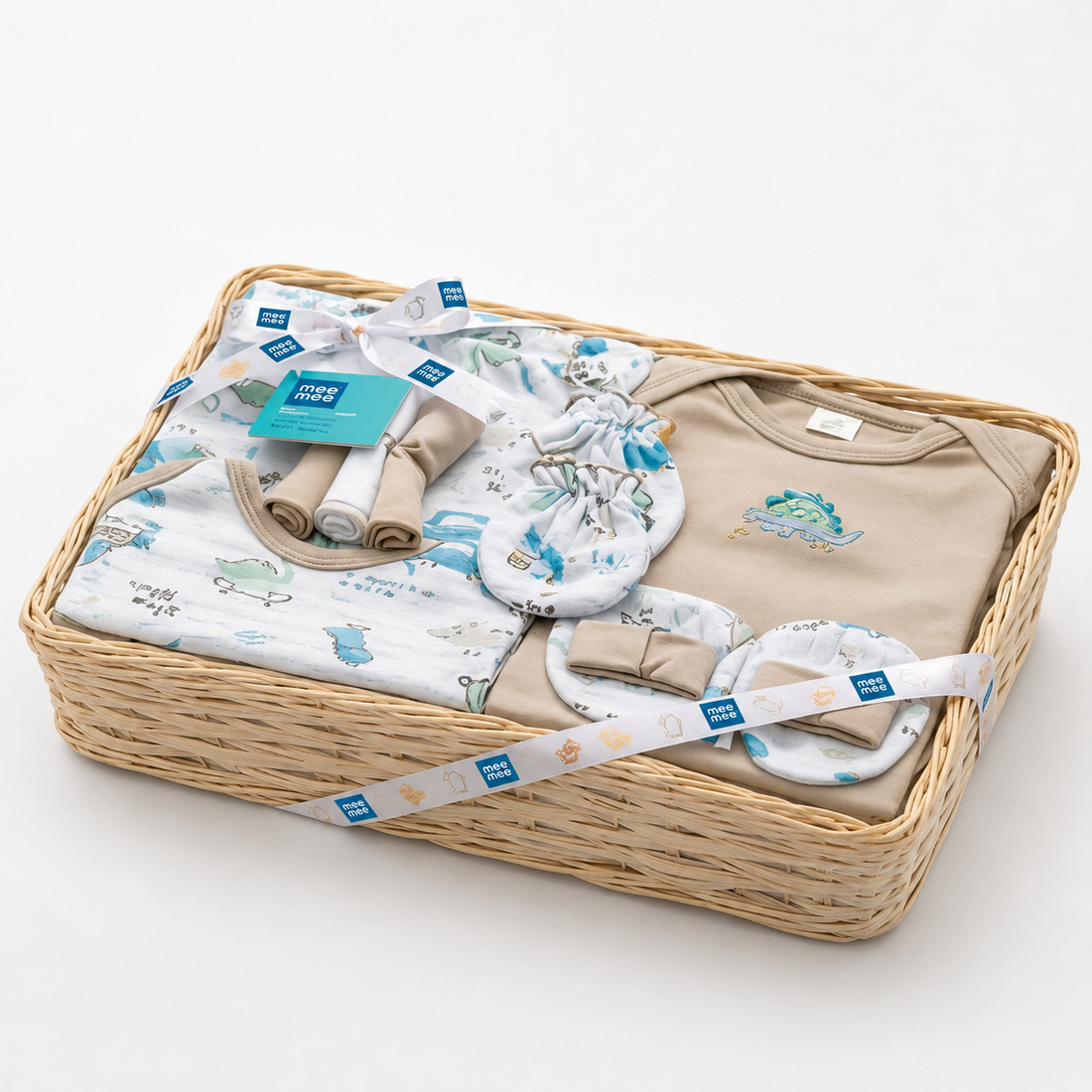 Mee Mee New Born Basket Baby Gift Set | Soft Cotton Clothing Essentials for Infants/Baby Girls, Boys | Baby Shower Clothing Hamper | 8 Pieces