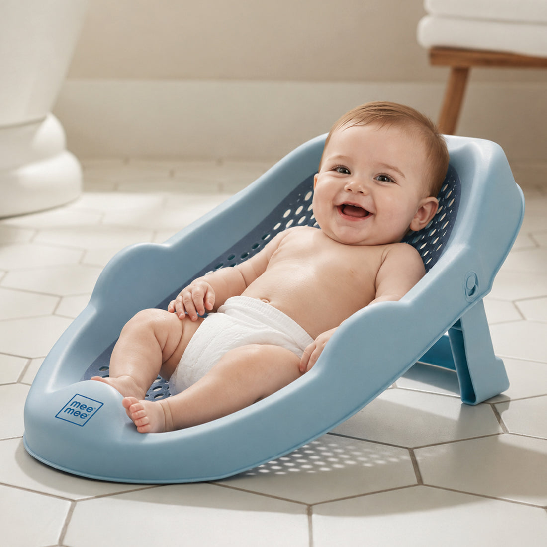 Mee Mee Mini Spa Baby Bath Chair with Spine Support Shield & Adjustable Recline | Anti-Skid Base, Quick-Drain Mesh, BPA-Free Ergonomic Bath Seat for Newborns & Infants, Portable Design (Blue)